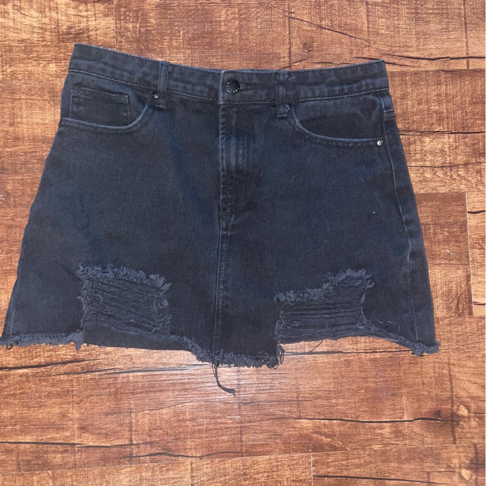 Forever 21 Black Distressed Jean Shorts